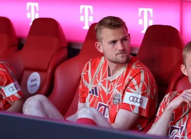 曼联将与拜仁谈德利赫特和马兹拉维，个人协议已