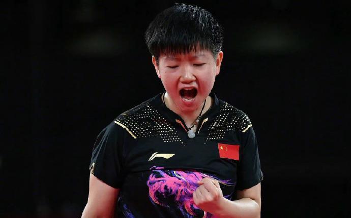 孙颖莎曼昱无缘，国乒WTT参赛名单出炉，伊藤或捡漏冲冠