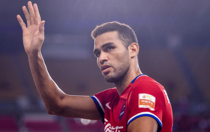 “抢断王”归队！深足5外援中超一流，27岁新队长上位，取代郜林