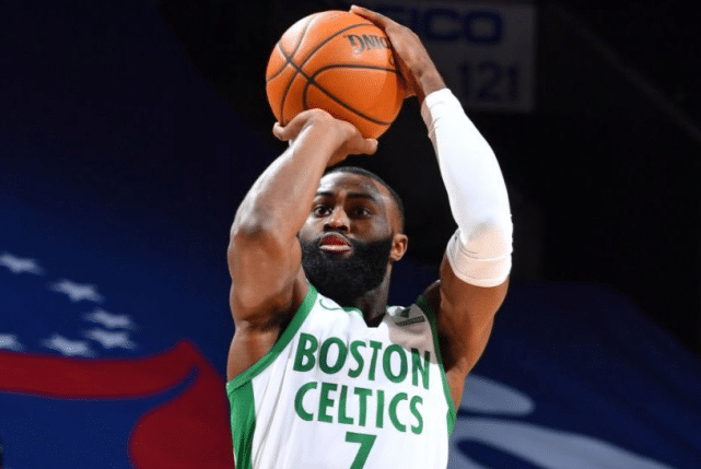 2场轰75分！绿军探花大爆发，4年1.06亿太值，难怪不去换哈登