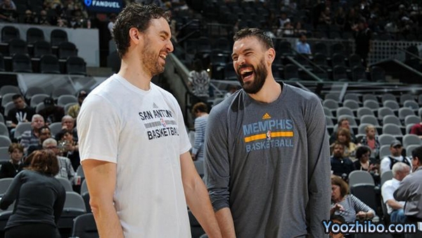 大加索尔更新动态表示愿意重回湖人 乐意和弟弟一起打球