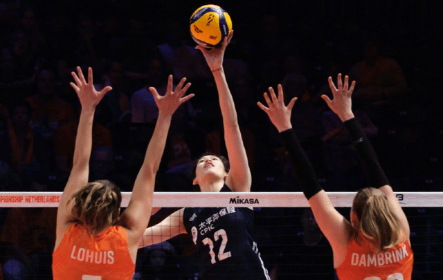 女排世锦赛最新格局：中国队被逼上悬崖！日本女排躺赢出线