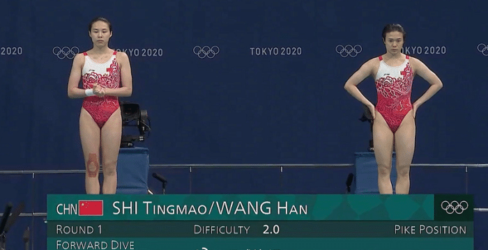 中国军团第4金！施廷懋王涵勇夺双人3米板冠军，中国队完成五连冠伟业
