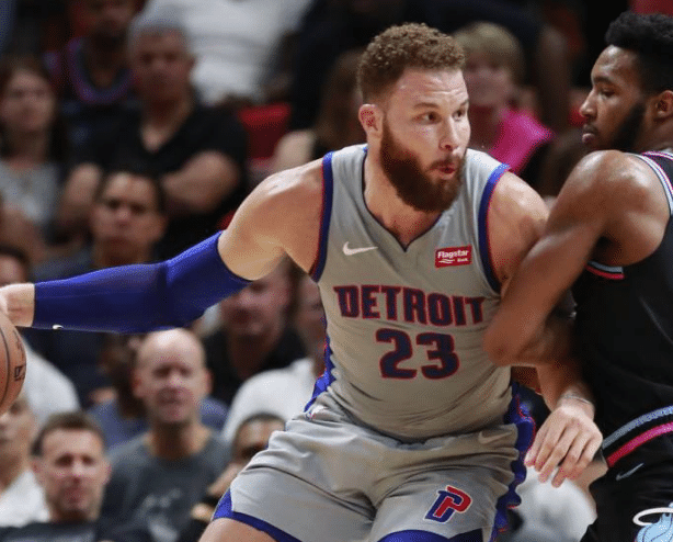 曾经的天之骄子，场均仅13+5+4，离退役还远么？