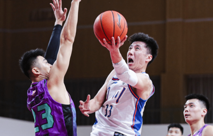 CBA头号黑马出炉！疯狂6连胜杀进前六，5大新援全爆发太狠