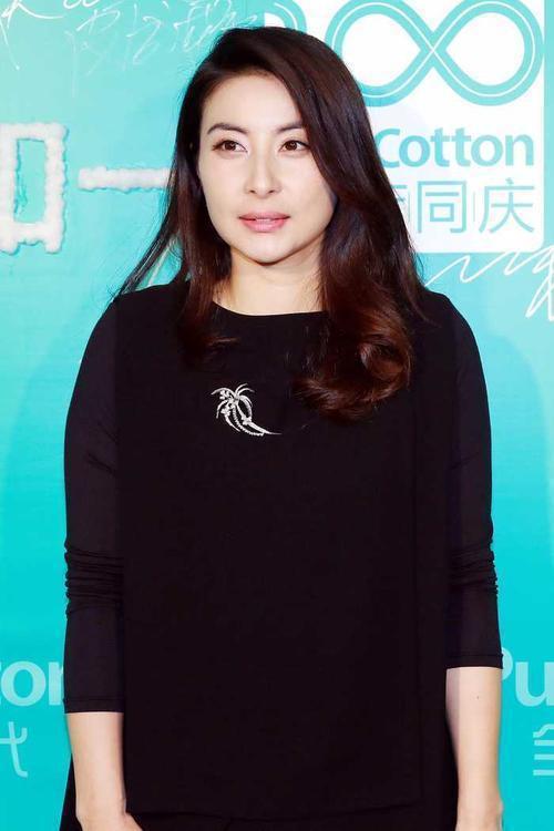 正式官宣，郭晶晶上任新职务，级别薪酬曝光，多年跳水努力没白费