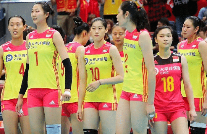 为何放弃林莉，带上争议的刘晓彤？郎平有苦难言，朱婷或是答案