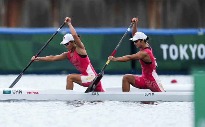 太牛了！退役后当了4年企业高管，复出后又夺奥运冠军！人民日报：开挂了