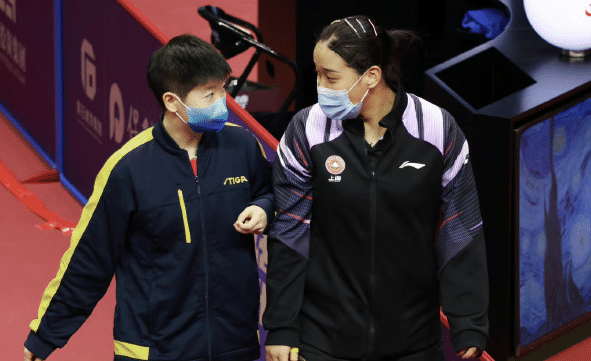 孙颖莎太累了！被陪练淘汰，全锦赛内卷：从三连冠到四大皆空