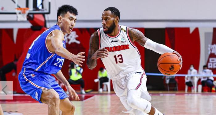 广东对阵福建，7连胜毫无压力，两队都志在练兵