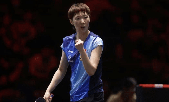 争议！王曼昱因伤退赛，深挖病因，官宣言论+国乒安排遭怒斥