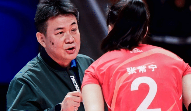 争议！朱婷未入选女排原因出炉，蔡斌理解，舆论却两极分化