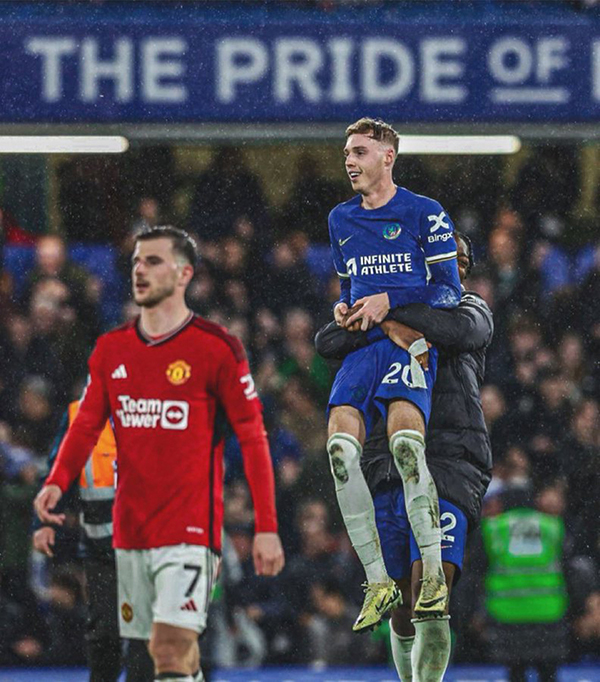 曼联铁粉帕尔默大放异彩，芒特面前戴帽致敬偶像