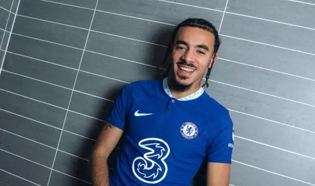 20岁后卫吉尔克里斯特获长约，有望成切尔西未来支柱