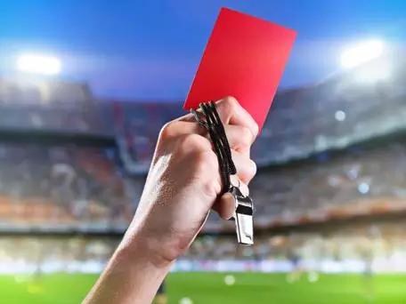 足球红牌判罚标准是什么?足球红牌和黄牌的区别是什么?