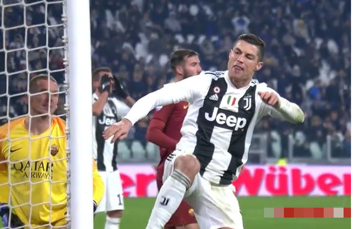 C罗怒踹门柱是怎么回事？有什么影响？