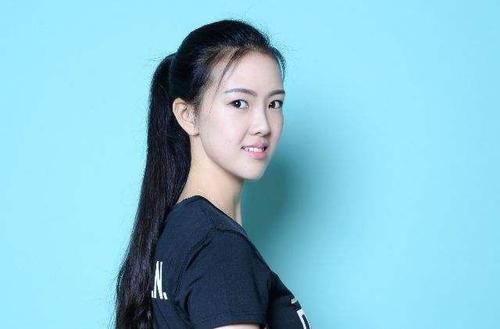 巴西为何爆冷输给中国女排？逼塔伊萨取出假体导致退出吃到苦果