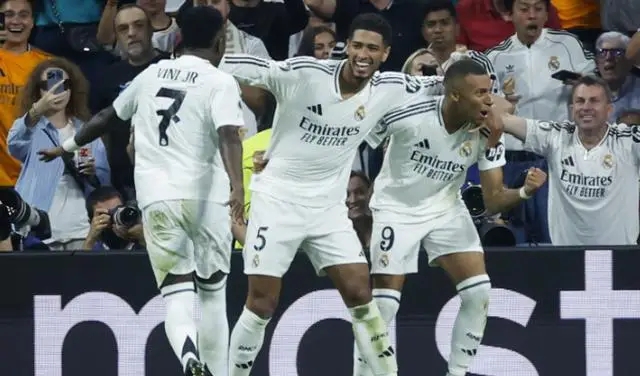 阿斯报：皇马团建聚餐 姆巴佩、巴尔韦德等人未现身晚宴