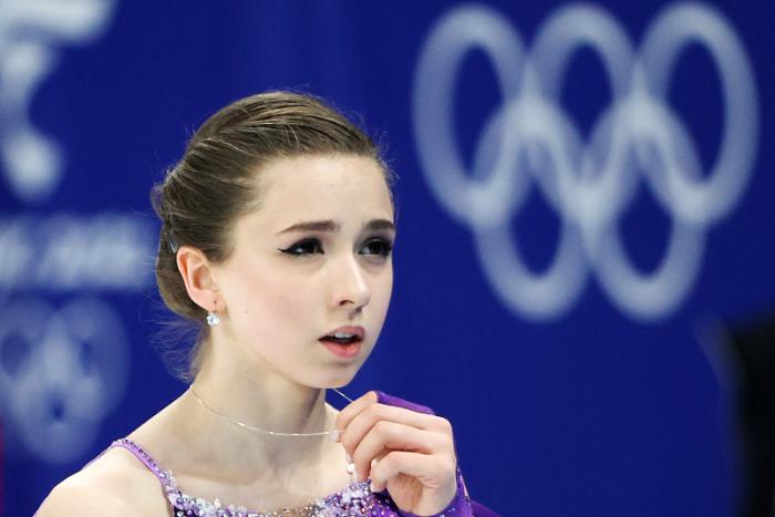 冬奥会新发现！瓦利耶娃无须处罚却落泪，谷爱凌把婆婆和奶奶搞混