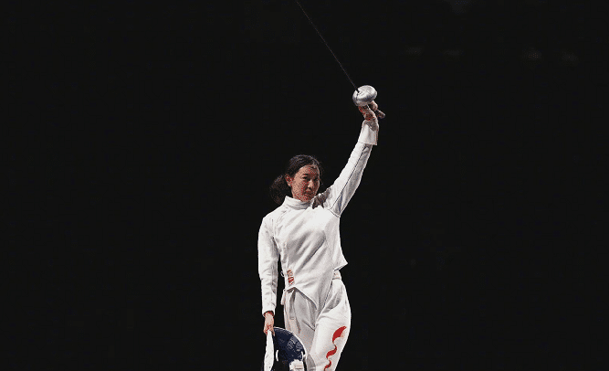 中国军团第3金！孙一文一剑封喉夺冠，夺中国女子个人重剑历史首金