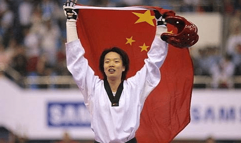 入选跆拳道名人堂！陈中影响力多大？两夺奥运金牌，激励一代人