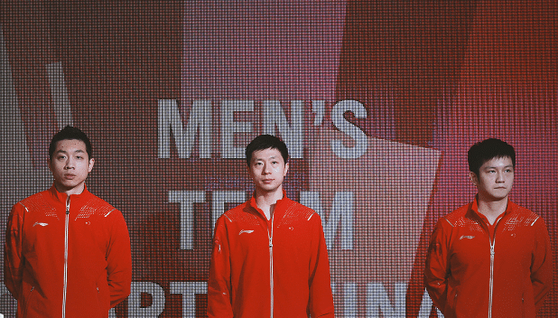 火了！国乒三人组成顶流，樊振东疯狂支配马龙，许昕无愧喜剧人