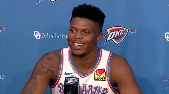 就在今天！三队三人交易签约官宣，火箭引进伍德替身