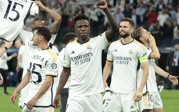 4-3 神奇制胜逆转！皇马创历史奔 3 冠王，欧冠决赛一边倒状况