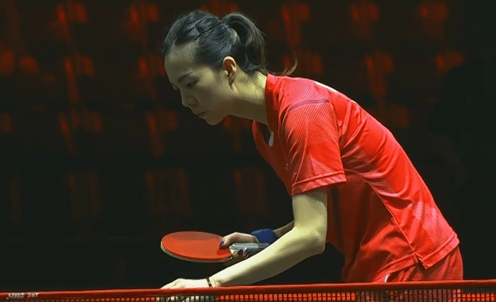 大黑马轰然出局1：3！王艺迪晋级四强，对手大长腿太抢镜