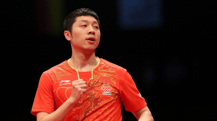 人民日报聚焦，许昕新官上任！深夜10点，许昕发文，谌龙：还是你套路深