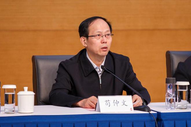 陈华爆料：苟仲文于中超联赛打造国家队及相关事宜