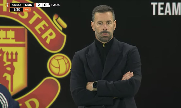 范尼与曼联：助教满员下的告别隐忧，赢球心愿与执教梦想交织