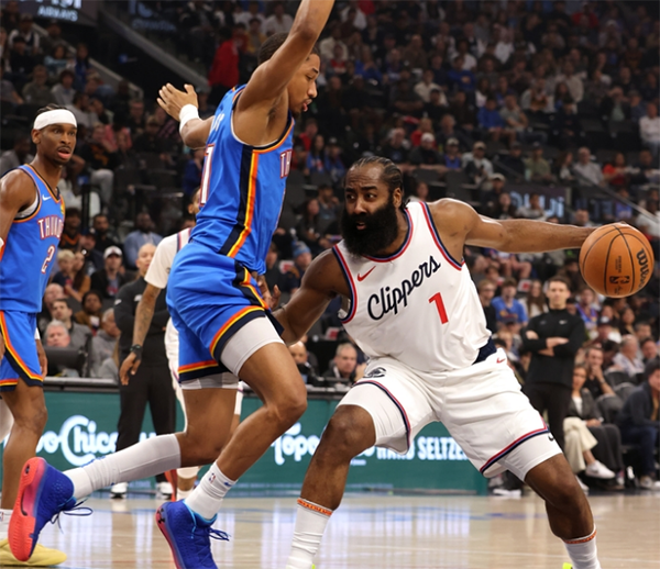 快船失利陷危机，哈登重伤不下令球迷揪心