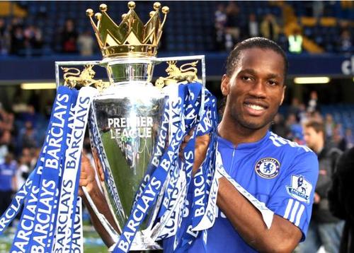 德罗巴在<a href=/zuqiuzhijia/chelsea/ target=_blank class=infotextkey>切尔西</a>的时期最为耀眼