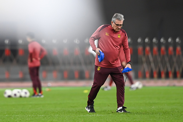 伊万放豪言：国足冲世预赛 13 分直通，双主场必全胜