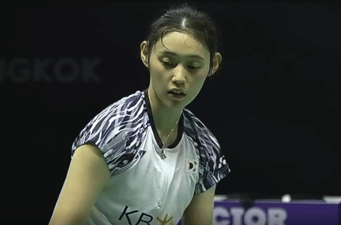 无缘第16冠！苦战7小时中国输韩国，陈雨菲带伤作战+累瘫躺地