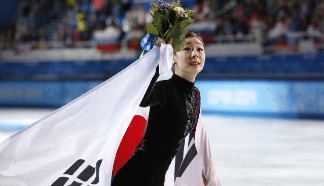 冬奥会经典战！金妍儿谢幕战丢金，冠军遭网暴，史上最大争议诞生