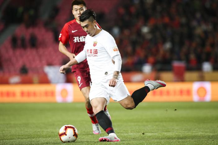 德转: 石柯以自由身加盟泰山, 合同为1+4