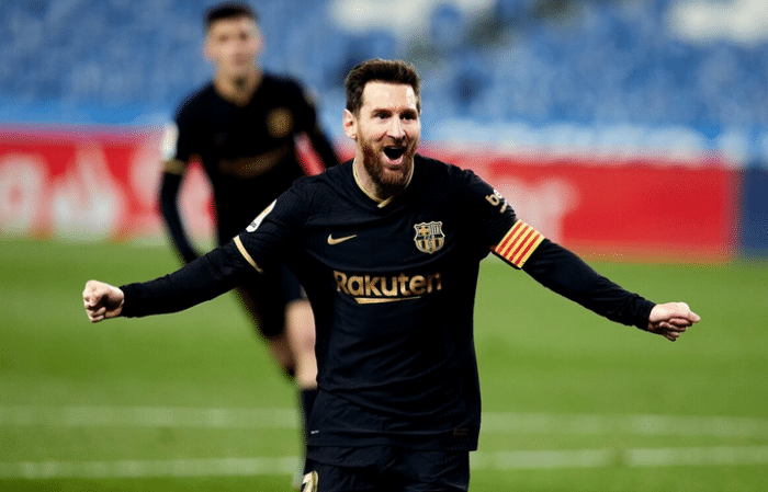 轰26球9助！梅西踢疯了，垄断2大纪录+11年神迹，难掩三年2大耻辱