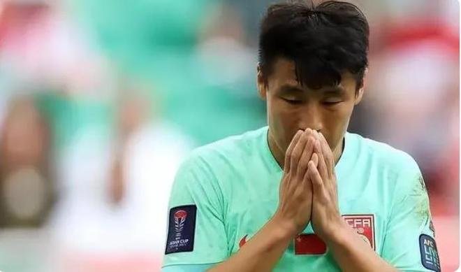 敲定人选？斯科拉里接任男足主帅？名记回应，足协官宣重要决定