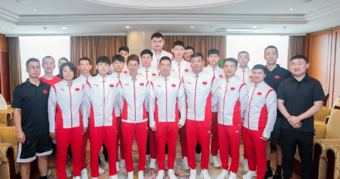 奥运会中国篮球首日战况：男篮2战全败，都是惨败，女篮1胜1负，能冲金吗？