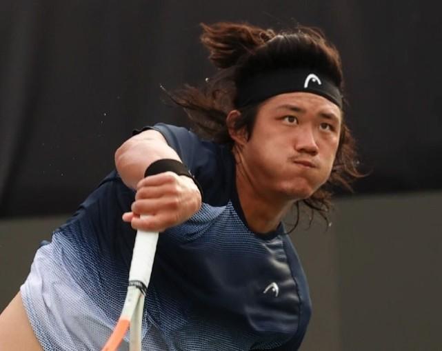 中国男网双星开门红！17岁新星淘汰5号种子，排名升至189位创个人新高