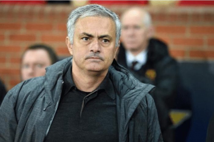 穆帅下课内幕？英媒：穆帅未失去更衣室，他不满高层决策才是主因！