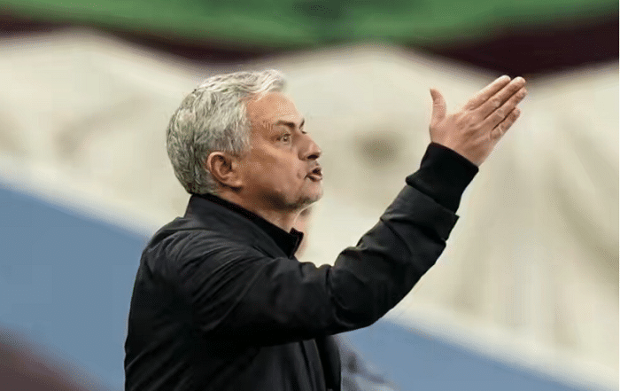 凯恩：穆帅离队我感到难过！多位名宿力挺穆帅！狼队欲邀穆帅执教！