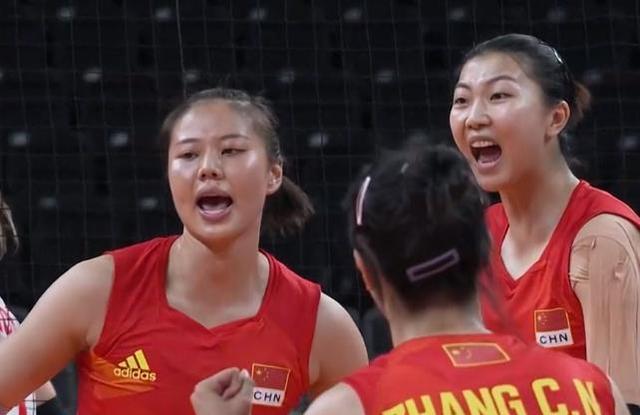 为何会被俄罗斯逆转？媛媛盈盈奇兵白费，郎平固执自毁长城丢首胜