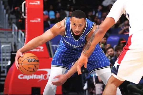 大逆转未果！奇才26分领先险遭翻盘，麦科勒姆关键救主爆冷