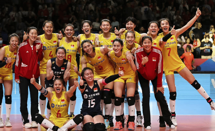 世联赛最新排名！日本全胜领跑，中国女排第二，李盈莹得分榜第四