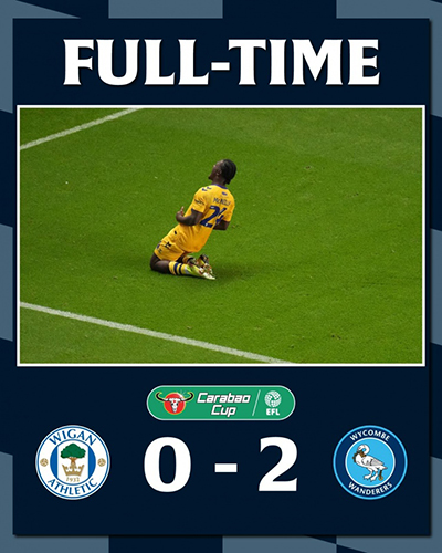 联赛杯 “伤情再现”！维冈主场边裁受伤，去年主裁曾在此遇同款状况