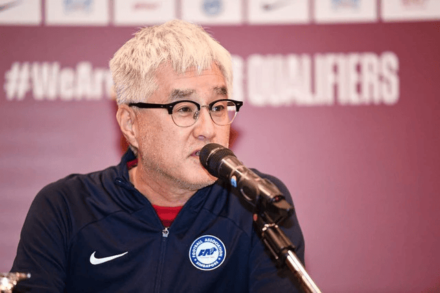 2次换人封神！57岁日本名帅羞辱国足：别祝贺新加坡，这场本该赢