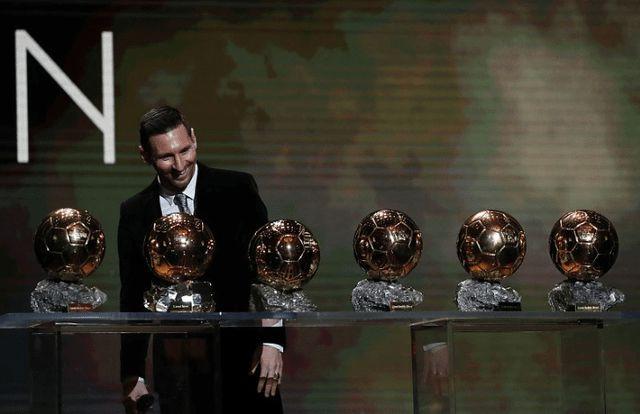 <a href=/qingxingzhijia/zuqiuzhijia/119.html target=_blank class=infotextkey>梅西</a>金球奖也拿到手软